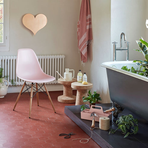 Cadeira Eames em Plástico DSW / Base maple
